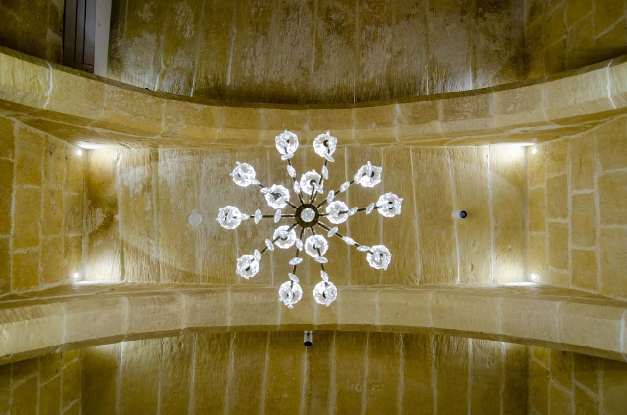 Senglea Suites Hotel