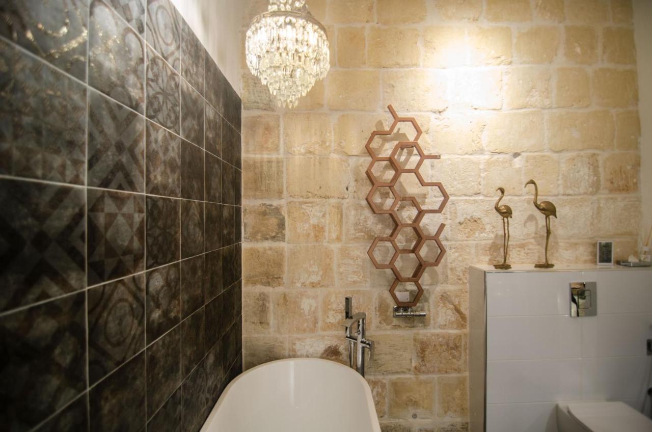 Senglea Suites Hotel *